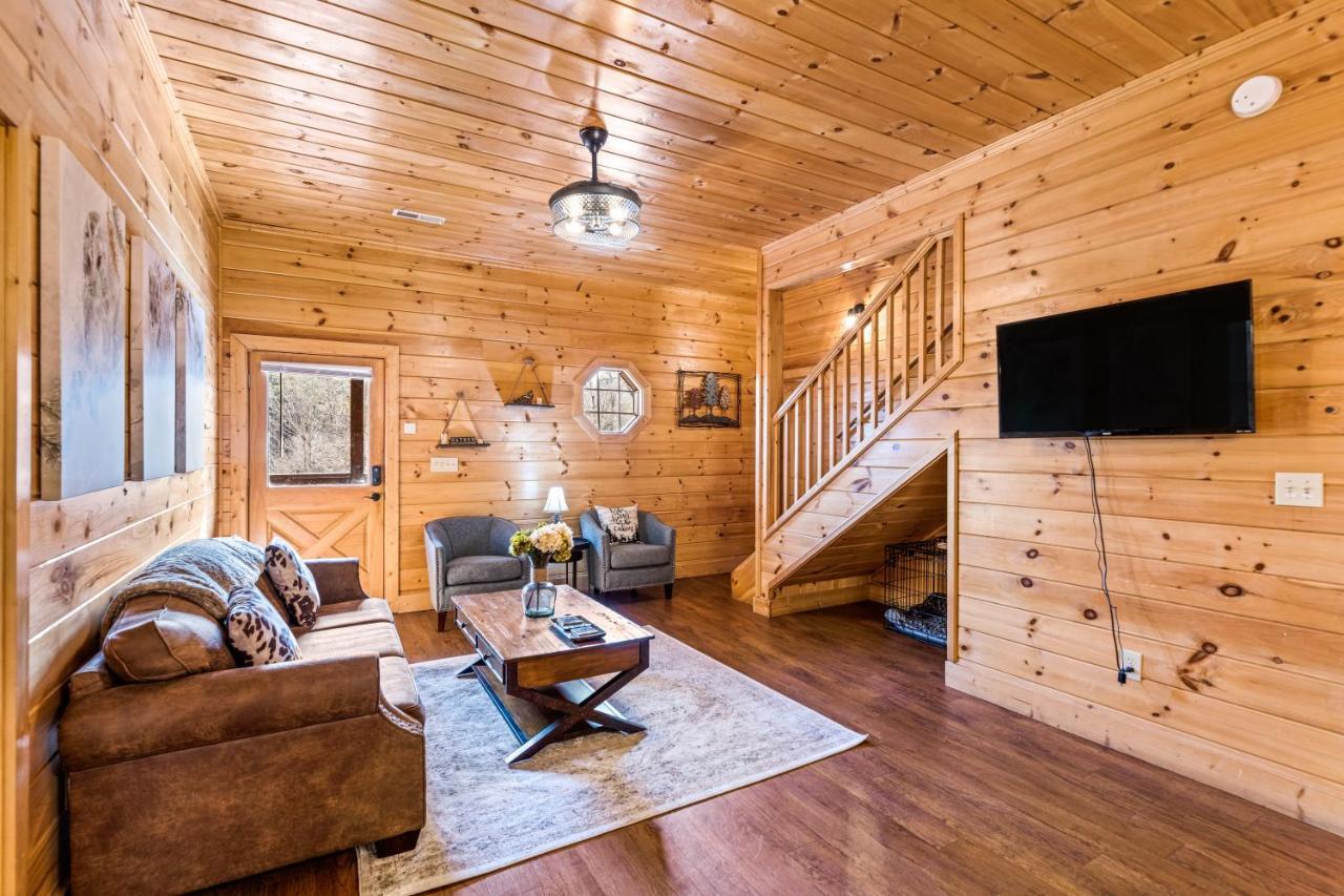 The Sly Fox - Recently Updated/ Ideal Pf Location Pigeon Forge Luaran gambar