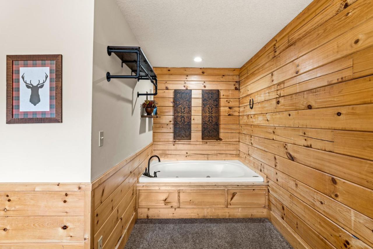 The Sly Fox - Recently Updated/ Ideal Pf Location Pigeon Forge Luaran gambar